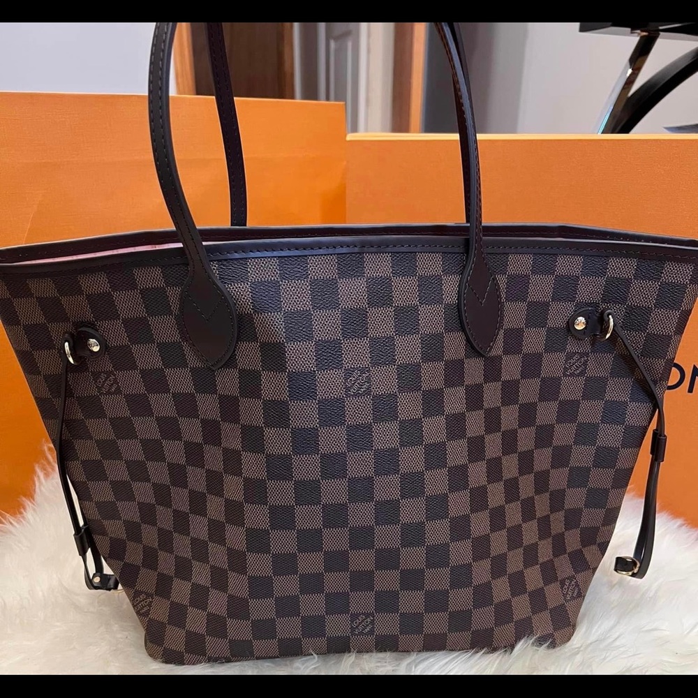 Louis Vuitton Neverfull Damier Ebene w/ Rose Ballerine interior - Brand New 2022